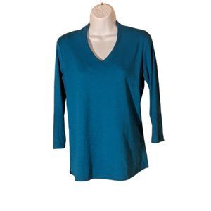 Draper & Damon's Blue V neck 3/4 Sleeve Top Small